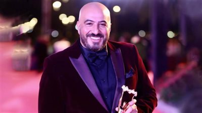 مجدي الهواري : سعيد بجائزة وشوشة لأنها خاصة بالمسرح وأهديها لأولادي وشركاء النجاح