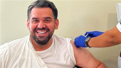 حسين الجسمي يتلقى التطعيم ضد فيروس كورونا ويعلق : الحمدلله علي نعمة الإمارات