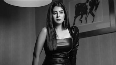 أيتن عامر تتجه للغناء لأول مرة وتجهز لـ أغنية بعنوان بناقص يلا