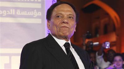 انفراد : عادل إمام انتهى من تسجيل مذكراته صوت وصورة بإشراف ابنه رامي إمام