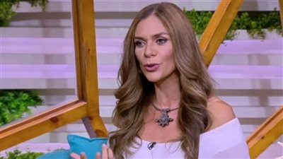 نادين : جوزي عمدة مودرن وابني طلب مني أرجع أمثل