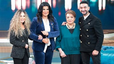 نادر حمدي لـ منى الشاذلي : والدي كان صوته حلو وتعرف علي أمي في مسرحية إيزيس وأوزوريس