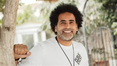 بعد ملطشة القلوب وضارب عليوي .. مصطفى شوقي يعود بأغنية يا سمرا من كلمات هشام الجخ