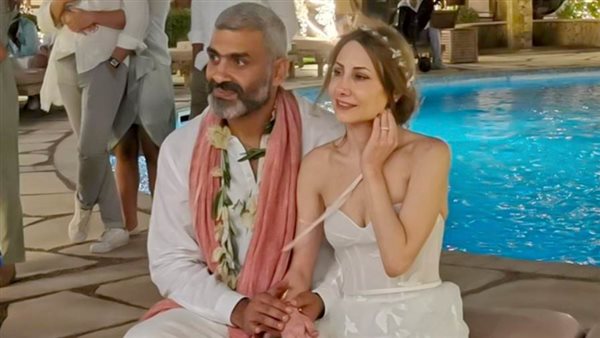 هاني عادل وعروسه