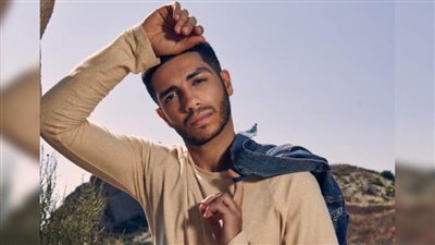 مينا مسعود يرفض الاستعانة بدوبلير في فيلم في عز الضهر ويخاطر بنفسه فى أخطر مشاهد الفيلم