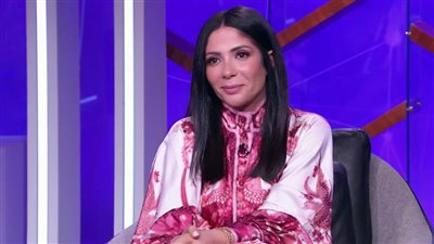 منى زكي : لعبة نيوتن فرصة انتهزتها ومشهد الطبيبة النفسية الأقرب إلى قلبي