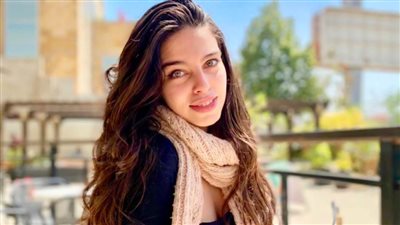 صولا عمر صاحبة أغنية أبو أحمد : تدربت على الغناء فى الأوبرا وكلمات الأغنية لاتتعارض مع مبادئى