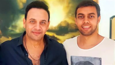 مصطفى قمر يحتفل بزفاف ابنه الأكبر إياد في أحد فنادق القاهرة يوم 16 يونيو المقبل