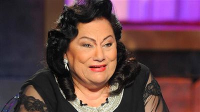 وفاة اعتماد خورشيد عن عم 82 عامًا بعد تعرضها لوعكة صحية