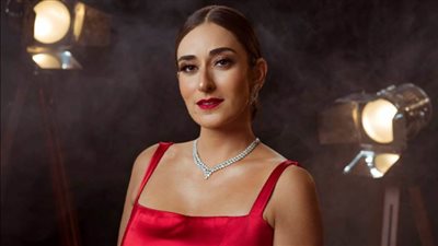 أمينة خليل تتواصل مع خبر أبيض بعد خبر انفصالها وخبر أبيض يحذف الخبر احتراماً لحياتها الشخصية
