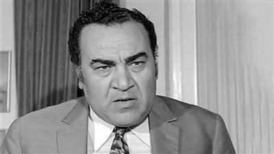 في ذكرى رحيل نظيم شعراوي .. فقد الذاكرة في أيامه الأخيرة وقدم آخر أفلامه على كرسي متحرك