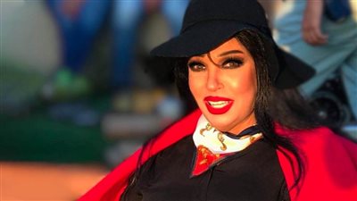 فيفي عبده عن أسباب اختفائها من السوشيال ميديا الفترة الماضية : تعبانة نفسيا 