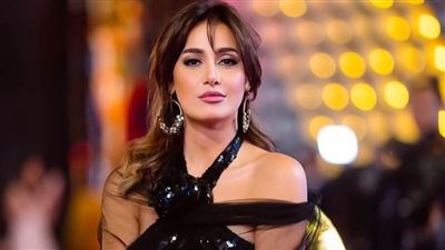 حلا شيحة : هنيئًا لنقابة الممثلين بشطبي ولم أتقاضى باقي أجري عن فيلم مش أنا