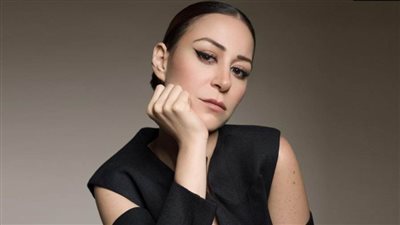 منة شلبى تغير اسم فيلمها الجديد من طريق السلامة إلى من أجل زيكو