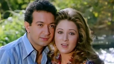 بوسي في ذكرى رحيل نور الشريف : نور مامتش هو عايش معانا وبنحس بيه