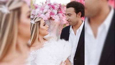 بعد عقد قرانه الأسبوع الماضي .. علي ربيع يحتفل بزفافه بحضور أصدقائه والمقربين