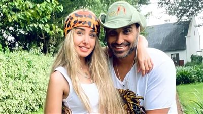 هنا الزاهد فى الذكرى الثالثة لخطوبتها إلى أحمد فهمى : مسمينى على الموبايل كتكت واتخانقت معاه مرتين وعملت له بلوك 