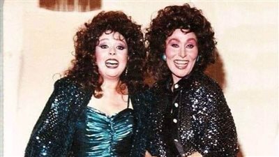 إسعاد يونس تستعيد ذكرياتها مع سهير البابلي بصورة من كواليس مسلسل بكيزة وزغلول وتعلق : بيكي وزغزغ