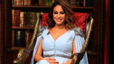 هند صبري : أصعب فترات حياتي وقت انفصال أبي وأمي وسافرت إلى باريس لرؤية والدي