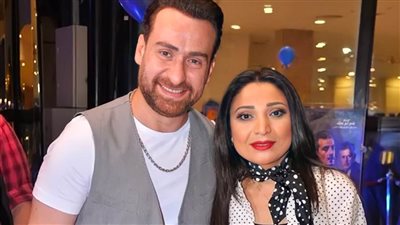 زوجة نضال الشافعي : زوجي يخضع لعملية جراحية غدًا لاستئصال جزء من القولون وادعوا له