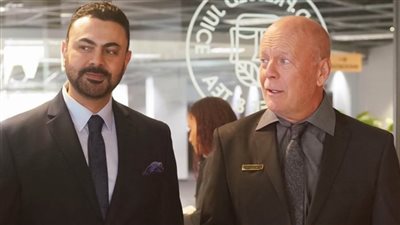 محمد كريم : فيلمى الجديد مع بروس ويلز ودورى فيه محدش فى الوطن العربي عمله قبل كده 