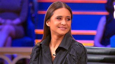 نيللي كريم : قلت عن زواجي السابق 11 سنة نكد بضغط من المذيعة ونصيحتي لابنتي أن تحب نفسها قبل زوجها