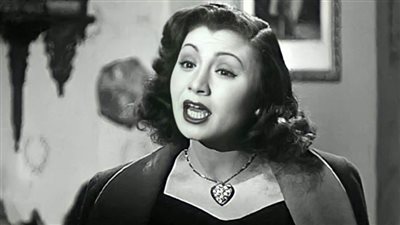 في ذكرى ميلاد ثريا حلمي .. كُتبت لها أغنية الحب كله وغنتها أم كلثوم