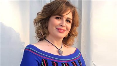 إلهام شاهين بعد تكريمها في القومي للمسرح : صراحتي سببت متاعب كثيرة لعائلتي