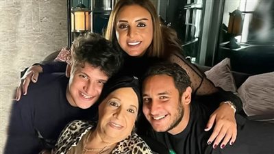 ظهور أول لوالدة أنغام في عيد ميلاد ابنها عمر الـ 24