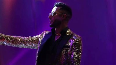 في يوم فرح قفشة .. محمد رمضان يتلقى القاضية في افتتاح النسخة الخامسة من مهرجان الجونة