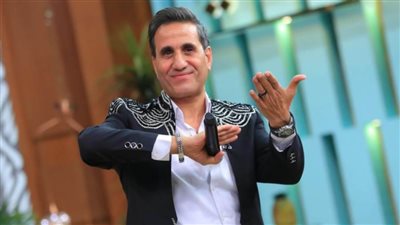 أحمد شيبة ينتهي من تصوير سهرة خاصة مع منى الشاذلي ويقدم 20 أغنية شعبية