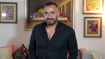 شاهد البرومو : قنابل أحمد السقا لـ خبر أبيض .. أسرار وكواليس وحكايات قريبًا