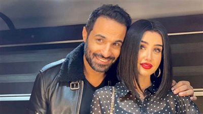 هنا الزاهد : جوازة معفرتة اسم مسرحيتي مع أحمد فهمي والعرض في موسم الرياض