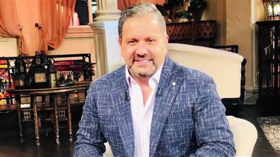 إدوارد ينتهى من تصوير حكاية خيال حلمي من مسلسل القرار تأليف محمد إبراهيم وإخراج تامر حمزة 