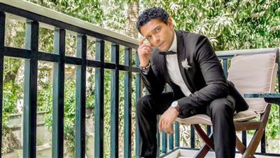 آسر ياسين : مسلسل بـ 100 وش أكتر عمل أسعدني نجاحه وزوجتي تتعامل معي كمهندس مش ممثل