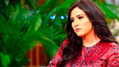 ياسمين عبدالعزيز : قولوني اتخرم وجالى تسمم فى الدم وأنقذنى الدكتور عصام شلباية