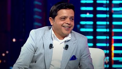 محمد هنيدي : رفضنا نغني في فرح بعد صعيدي في الجامعة الأمريكية وكنت بحب أسوق عربية السقا