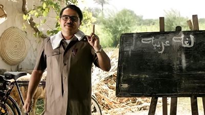 فى اليوم العالمى للغة العربية .. 5 معلومات لاتعرفها عن الأستاذ رمضان مبروك مدرس أول اللغة العربية ورئيس جماعة الخطابة