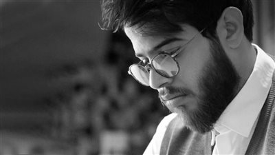 أدهم نابلسي يحذف 10 أغنيات من قناته بعد اعتزاله ويؤكد : أنا لا مفتي ولا شيخ وماقلتش إن الفن حرام