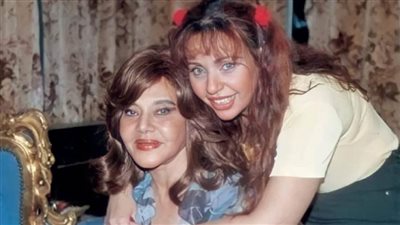 غادة نافع في ذكرى وفاة والدتها ماجدة : طلبت مني الحجر عليها بسبب تعرضها لعملية نصب بالحبر السري