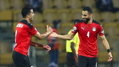 منتخب مصر يتقدم على السودان بهدف محمد عبدالمنعم ويقترب من الصعود لدور الـ 16