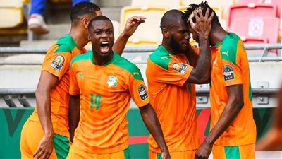 كوت ديفوار تهزم الجزائر بثلاثية وتضرب موعدا مع الفراعنة فى دور الـ 16 الأربعاء القادم 