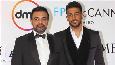 محمود عمرو ياسين : والدي أصيب بـ كورونا وحالته مستقرة وأمي كانت تعاني من أوميكرون منذ أيام