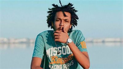 ويجز : طفولتي كانت قاسية وماكنتش بحلم أكون مغني ولما غنيت بقيت ويجز