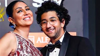 عمر نجل وفاء عامر يجسد شخصية ابنها في مسلسل بيت الشدة رمضان 2022