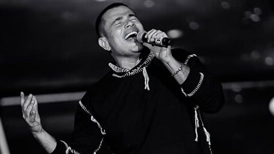 عمرو دياب يتصدر تريندات السوشيال ميديا بعد حذف أغانيه من يوتيوب