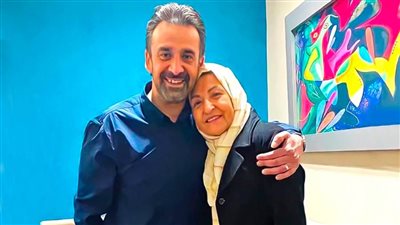 ليلى عز العرب والدة كريم عبدالعزيز في الاختيار 2 : تعاقدت على الاختيار 3 ودوري سيتطور في أحداث العمل