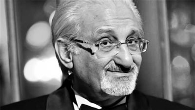 أشرف زكي : وفاة أحمد حلاوة شائعة والحالة حرجة 