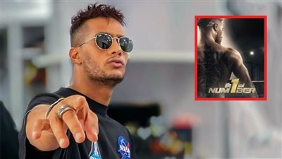 الجمهور يهاجم محمد رمضان بسبب ظهوره عارى على بوستر نمبر وان : رجعت للبلطجة من تانى