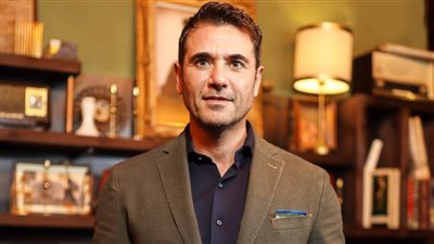 بعد الممر والجريمة .. أحمد عز يحضر لفيلم جديد من إخراج شريف عرفة